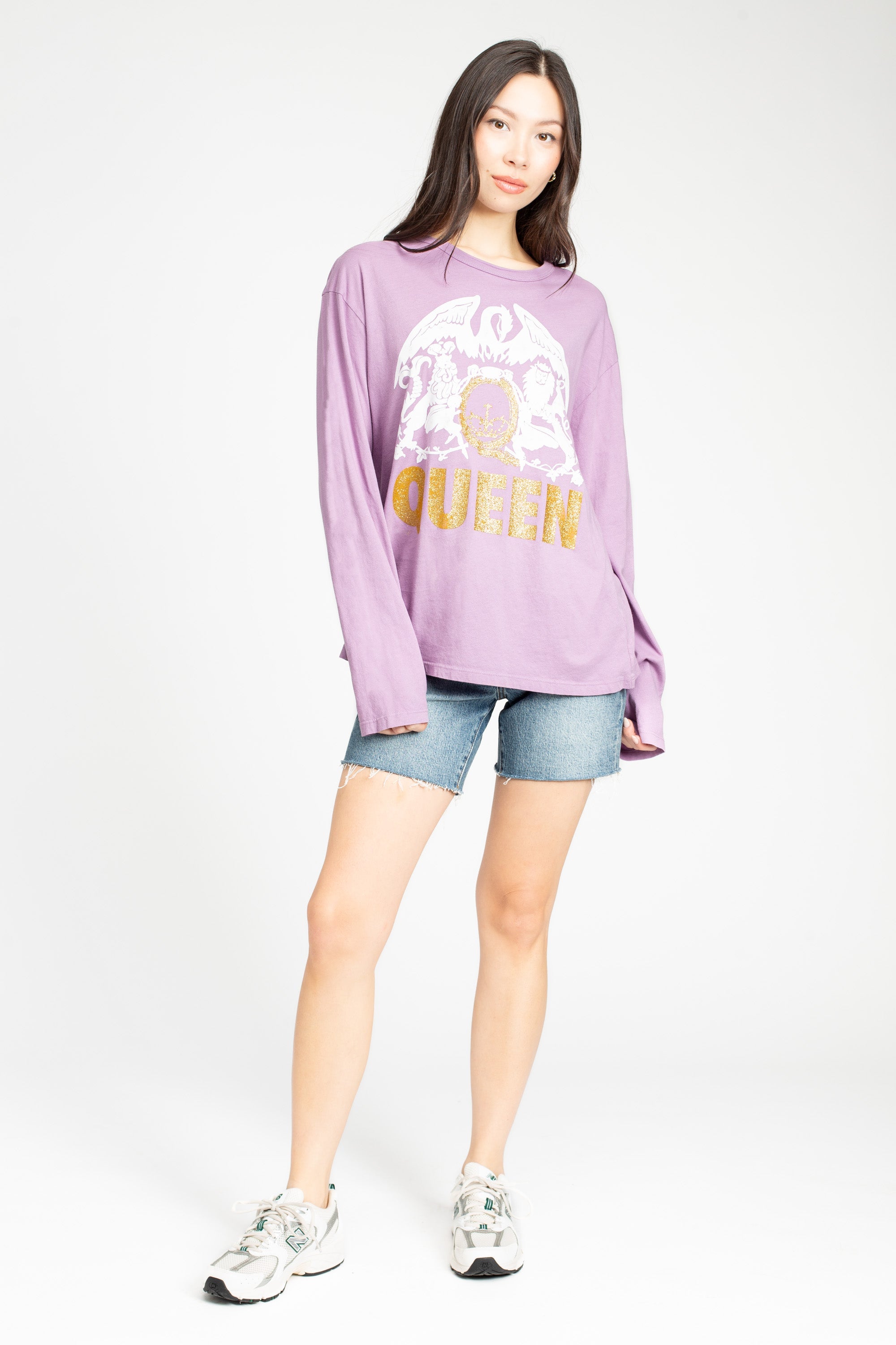 Queen Glitter Crest Longsleeve