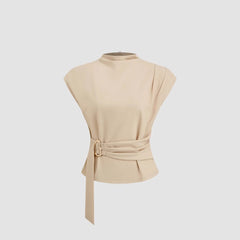 Semi-turtleneck collar short-sleeved beige fabric waist model