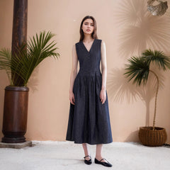 V-neck pocket mid-length dress loose sleeveless dress