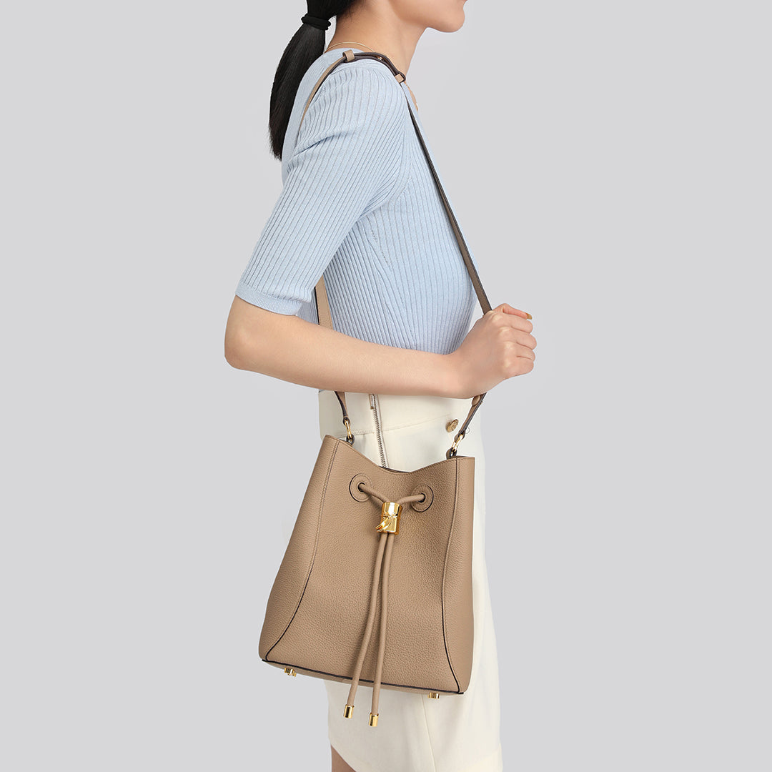 Handmade Leather Shoulder Bucket Bag