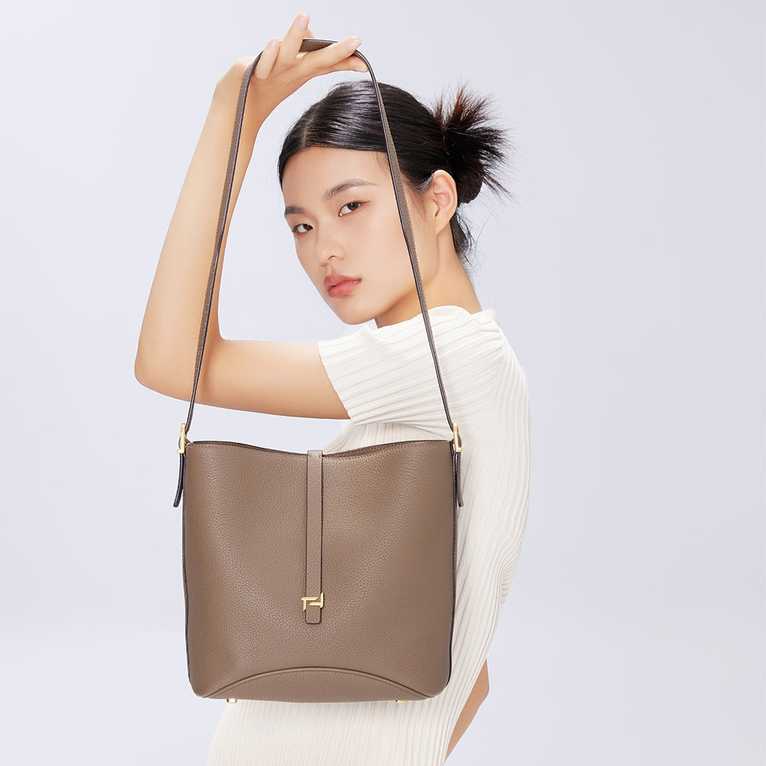 Handmade Leather Bucket Bag