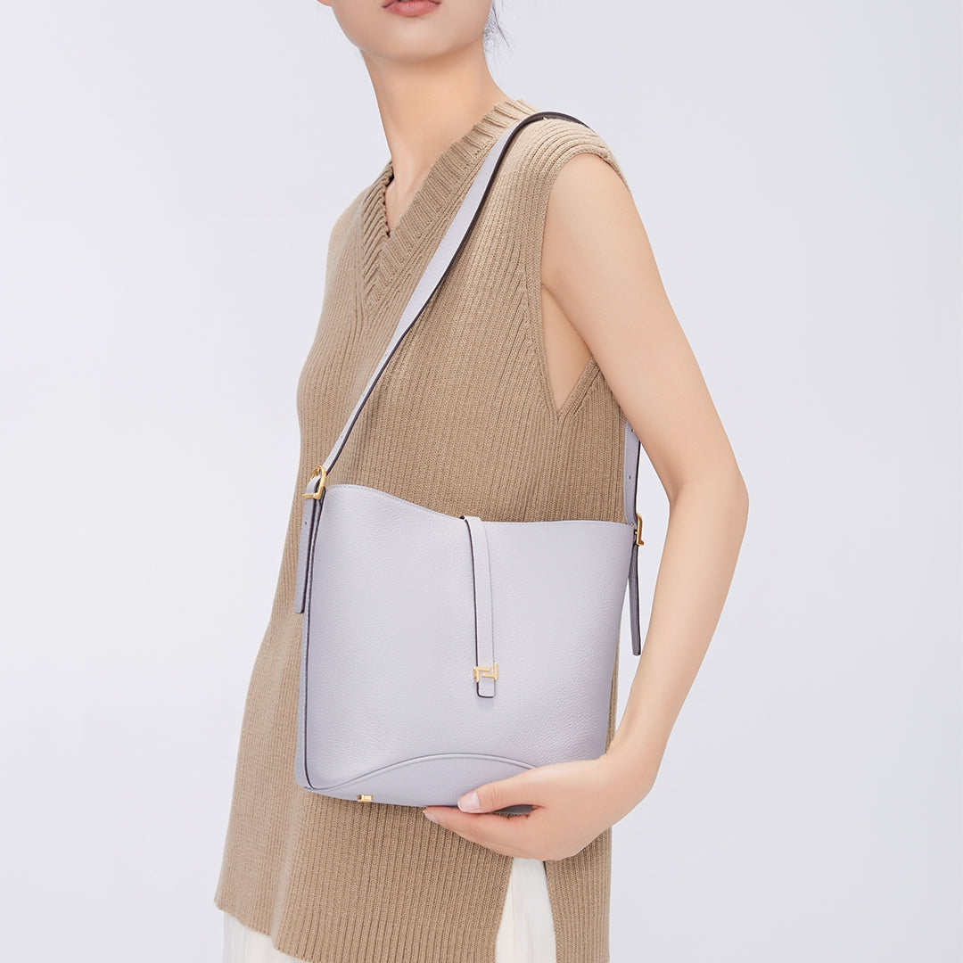 Handmade Leather Bucket Bag
